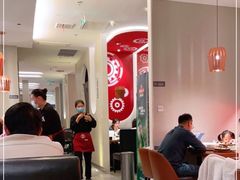 大堂-吕氏疙瘩汤·新派鲁菜(济南万象城店)