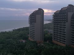 -三亚湾海居铂尔曼度假酒店