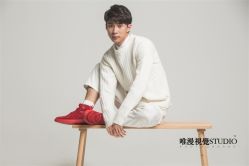 -巴黎婚纱摄影工作室