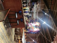 -玩坞轰趴馆·户外团建聚会主题生日派对馆(世豪广场店)