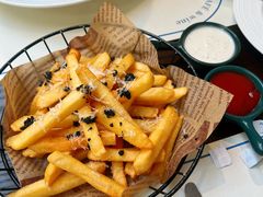 黑松露芝士薯条-沏点Trattoria意大利餐厅(新街口店)