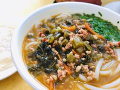 小锅米线-蝴蝶泉宾馆-中餐厅