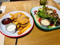 -HELLO 27 意面·沙拉·帕尼尼