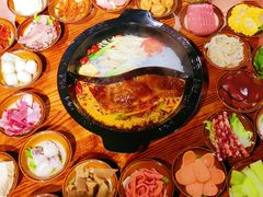 -地摊摊市井火锅(兰州总店)