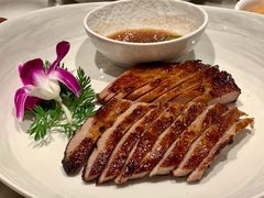 招牌炭烧猪颈肉-金椰壳· 大厨新加坡菜(壹方城店)