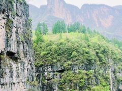 -鹿院坪生态旅游景区