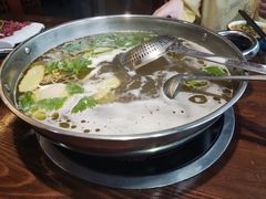 -乡土黄·鲜牛肉火锅·小龙虾(兴业街店)
