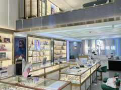 -世纪大明眼镜·蔡司战略授权店(汉街店)