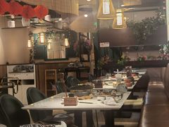 大堂-原味田园·客家菜·土窑鸡(中航城君尚购物中心店)