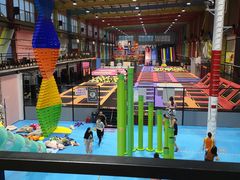 -天空之城蹦床攀岩运动馆·团建拓展·亲子游乐·生日派对(合肥店)