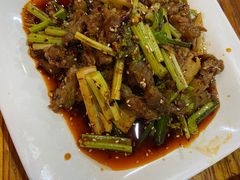 -朱大嘴肥肠血旺(福字街店)
