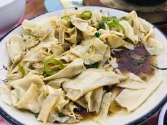 -银峰农庄·特色烧鸡·鲜无花果浸鸡
