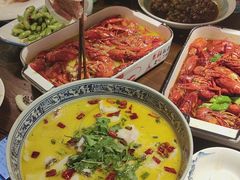 -聚汇三少·龙虾·中餐厅(莫邪路新天地店)