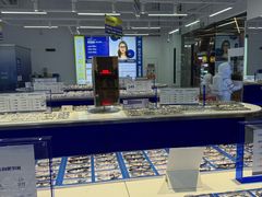 -优购镜仓(六角广场店)