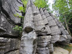 -梭布垭石林景区