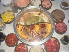 -芈重山老火锅(广州首店)