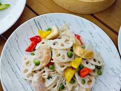 -欢乐蟹庄·精品农家乐(阳澄湖莲花岛店)