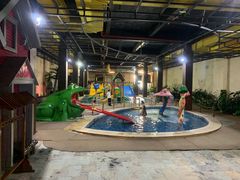 -泉城欧乐堡戏水湾艺术养生温泉