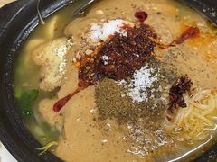 -曹宝林砂锅麻辣烫(星光路店)