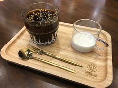 -ZING COFFEE 镜咖啡