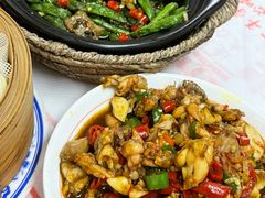 -堂瓦里·33年传统赣菜(第一街区店)