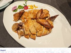 -艳阳天民俗村(公园路店)