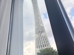-广州琶洲会展广州塔地铁站轻居酒店
