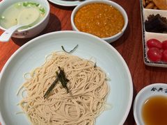 -裕兴记•蟹黄面馆(人民广场店)