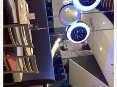 -必胜客(上海新南方商城PH店)