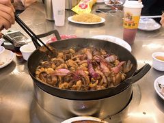 -胡须佬鸡煲四季火锅店(石厦西村直营店)