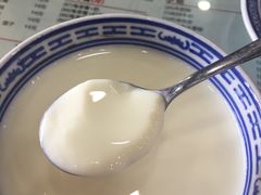 -赵记传承特色牛奶甜品(泉城广场店)