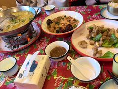 -闯关东东北农家菜(崂山石老人店)