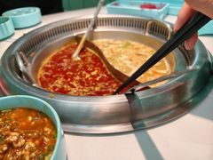 -季季红火锅(柳州城中万达二店)
