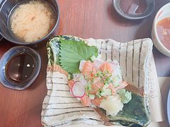-Tsuru鹤日本料理(静安香格里拉店)