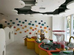 -乐融婴幼儿成长中心(四季青校区)