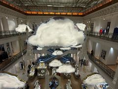 -乐蓬马歇百货公司(Rive Gauche)