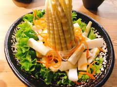 -湊湊火锅·茶憩(杭州湖滨银泰in77店)