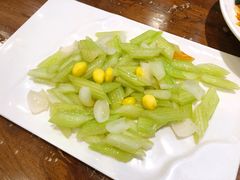 -清真·玛丽亚新疆菜主题餐厅(浙江中路店)