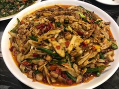 -江湖黑大兔(杨家坪店)