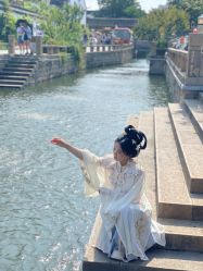 -洛水阁·汉服妆造体验馆(山塘街店)