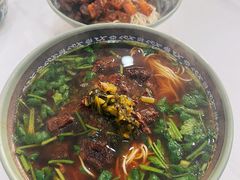 红烧牛肉面-旺泉餐饮店·清真牛肉面馆