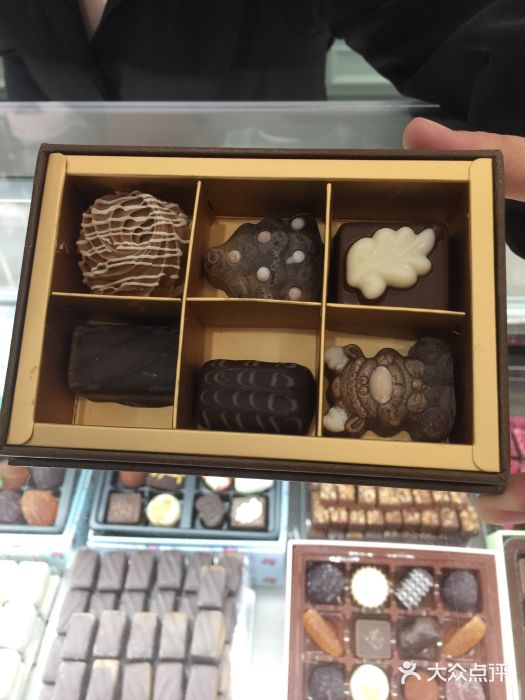 DORABELLA朵娜贝拉(武林银泰店)图片