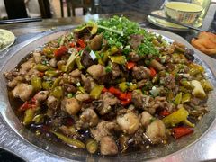 -廖哥泡椒兔(峨眉店)