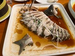 清蒸武昌鱼-莲餐厅·湖北菜·潜江小龙虾店(愚园路店)