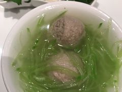 羊肉丸子汤-红樱桃·欢乐餐厅(太原里店)