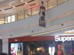 -Gucci(首创奥特莱斯店)