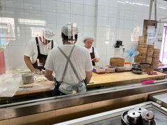 -老长江路灌汤包(天津路总店)