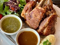 CHOM&nbsp;深油炸猪脚-Chom Cafe and Restaurant