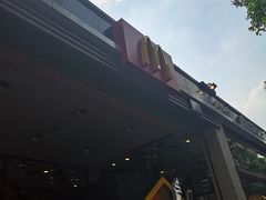 -麦当劳(东方时代广场分店)
