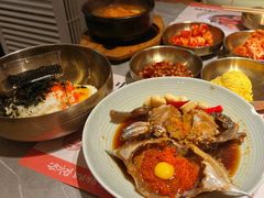 -草家酱蟹炭火烤肉店(珲春南路一店)